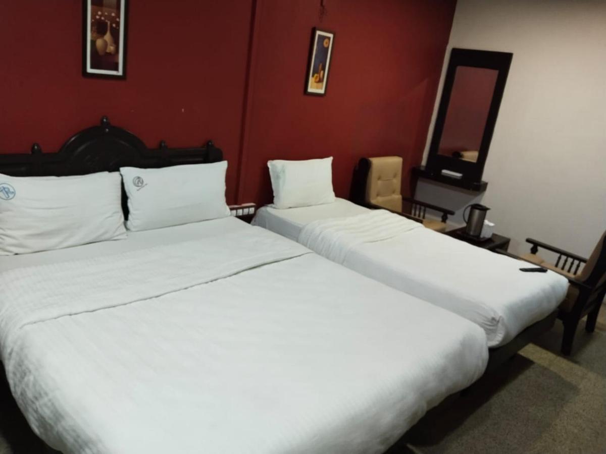 Hotel Seven Roads 科代卡纳尔 外观 照片